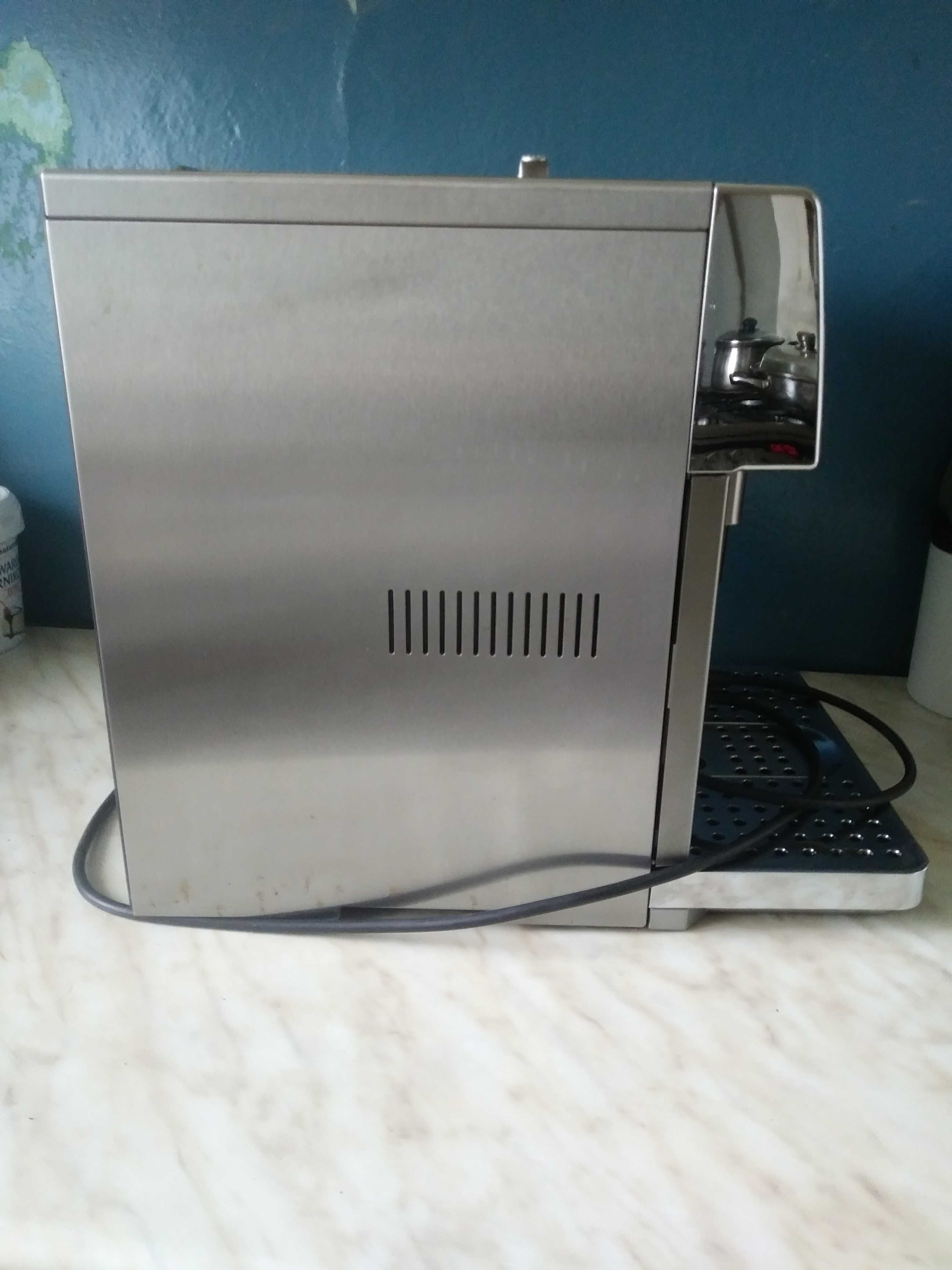 Automatyczny ciśnieniowy ekspres DeLonghi Primadonna Esam 6620