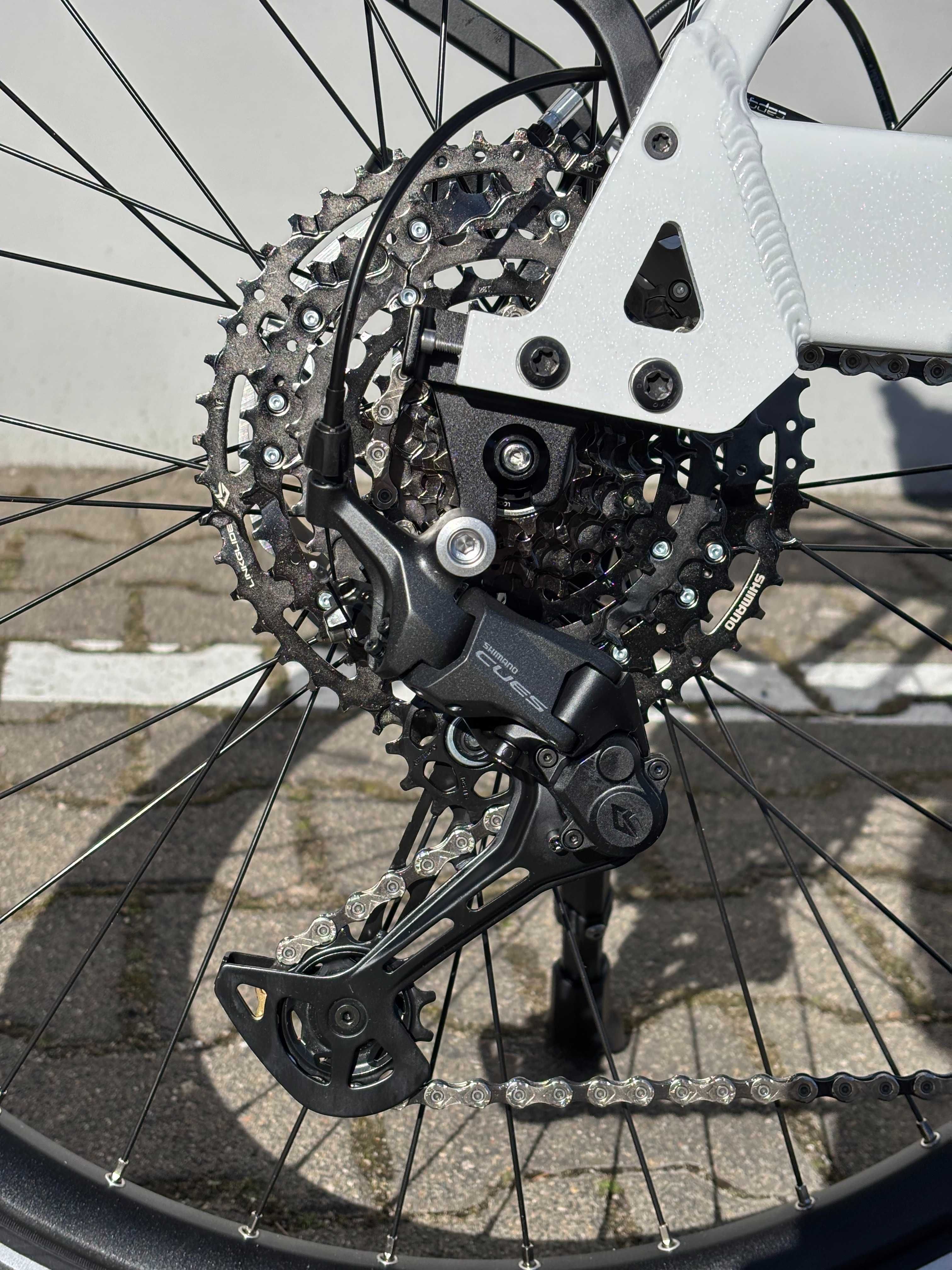 Rower elektryczy Riese & Muller Nevo 4 GT Touring Core/ Bosch CX Line
