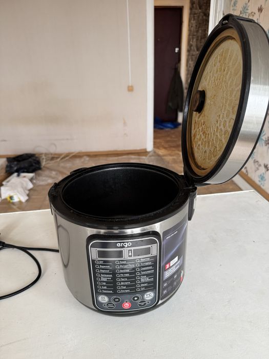 Мультиварка Ergo EMC8605