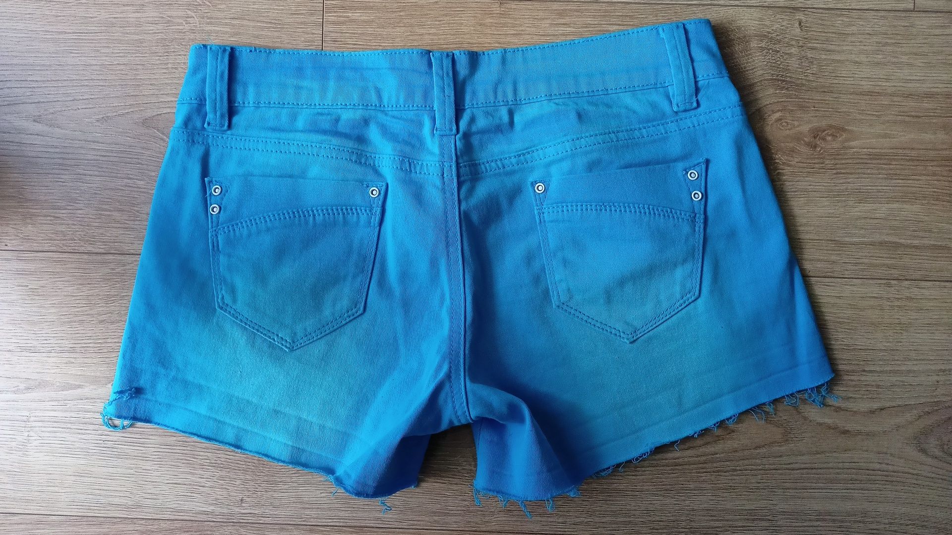 2 pary krótkich spodenek jeansowych rozmiar S dla dziewczyny niebieski