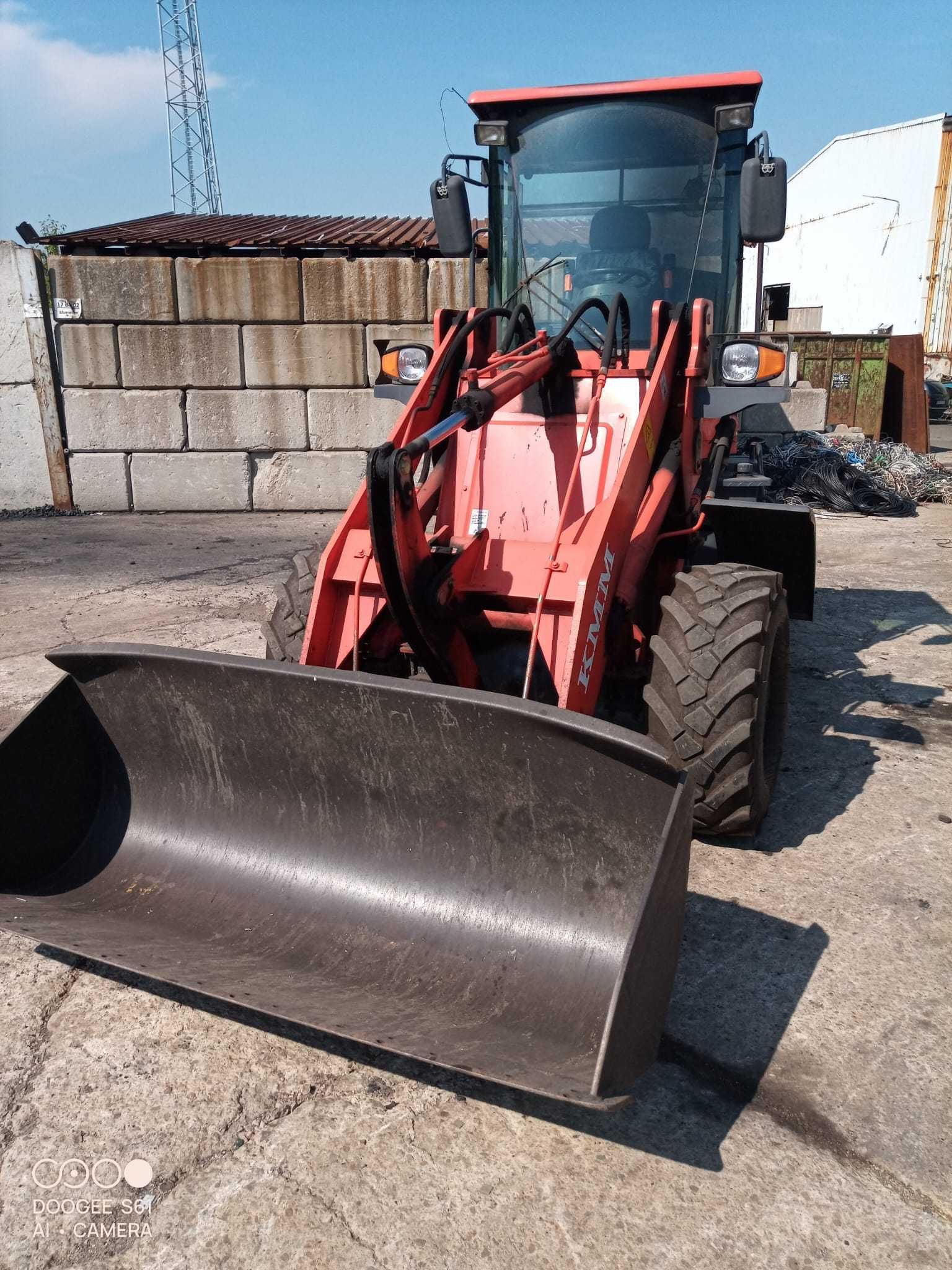 Ładowarka KMM ZLY915F