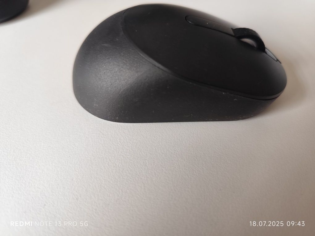 Mysz  logitech ms5120w sprawna działa bluetooth brak usb recivera. . B