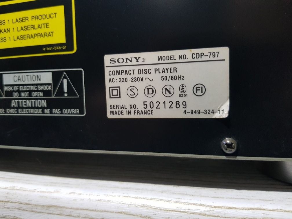 CD програвач/проигрыватель Sony CDP-797 б/у з Німеччини