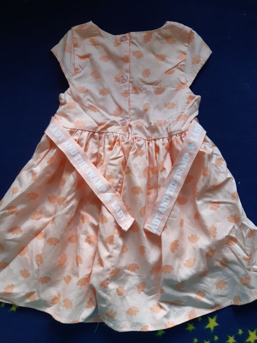 Sliczna sukienka Disney Zakochany kundel roz . 92