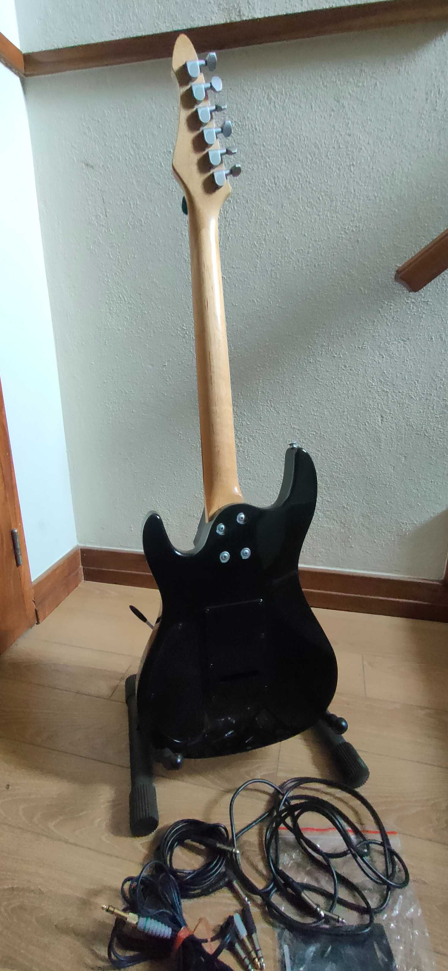 Guitarra Aria MAC-Series 30 BLACK