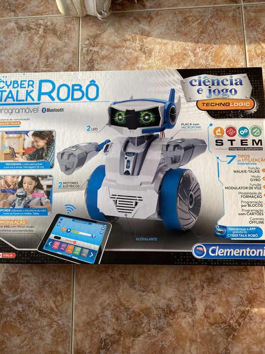 Robo cyber talk - Novo