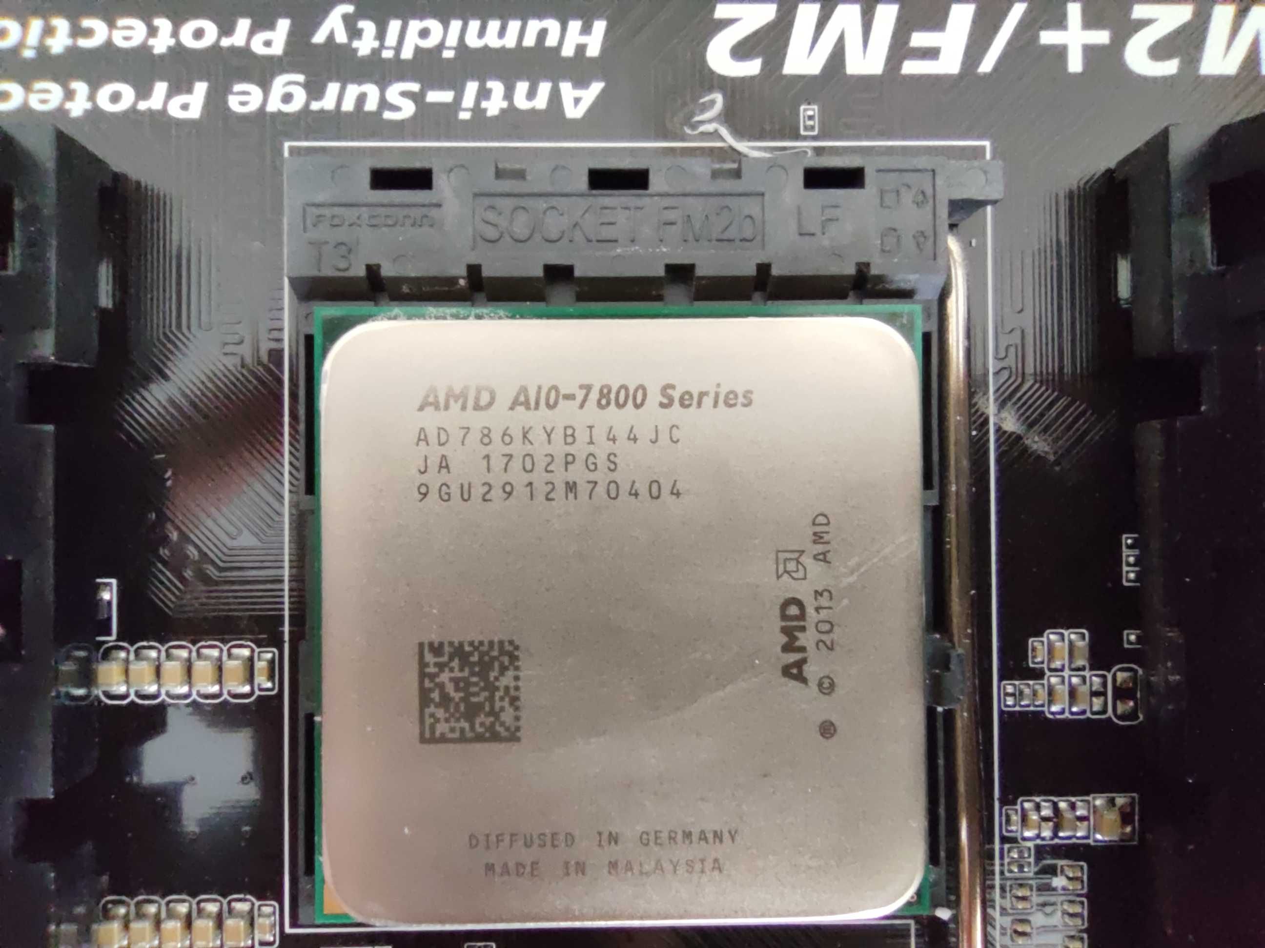 Płyta główna Gigabyte GA-F2A68HM-DS2 + procesor AMD A10-7800 Series