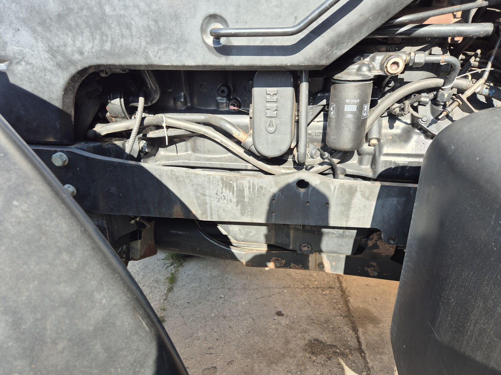 New Holland TM 175