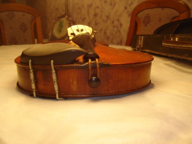 Скрипка Амати (немка)