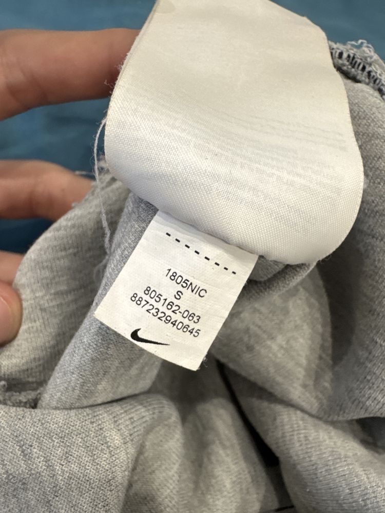 Nike Tech Fleece сірий