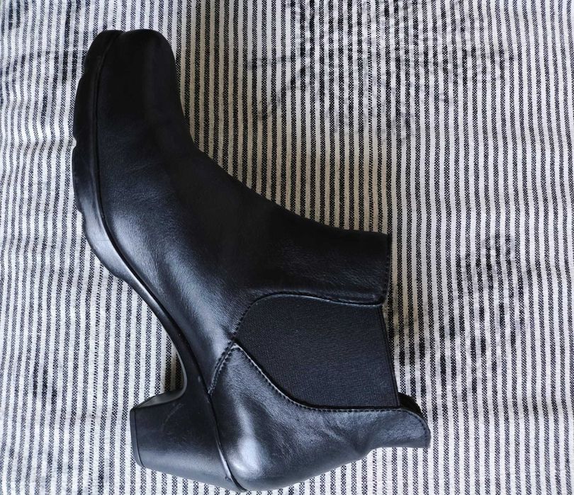 Vendo lote sapatos e botas novos e quase novos 50€
