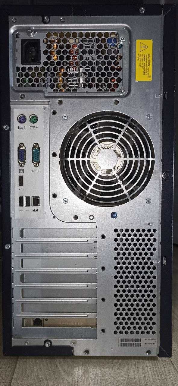 Сервер HP Proliant ML 150