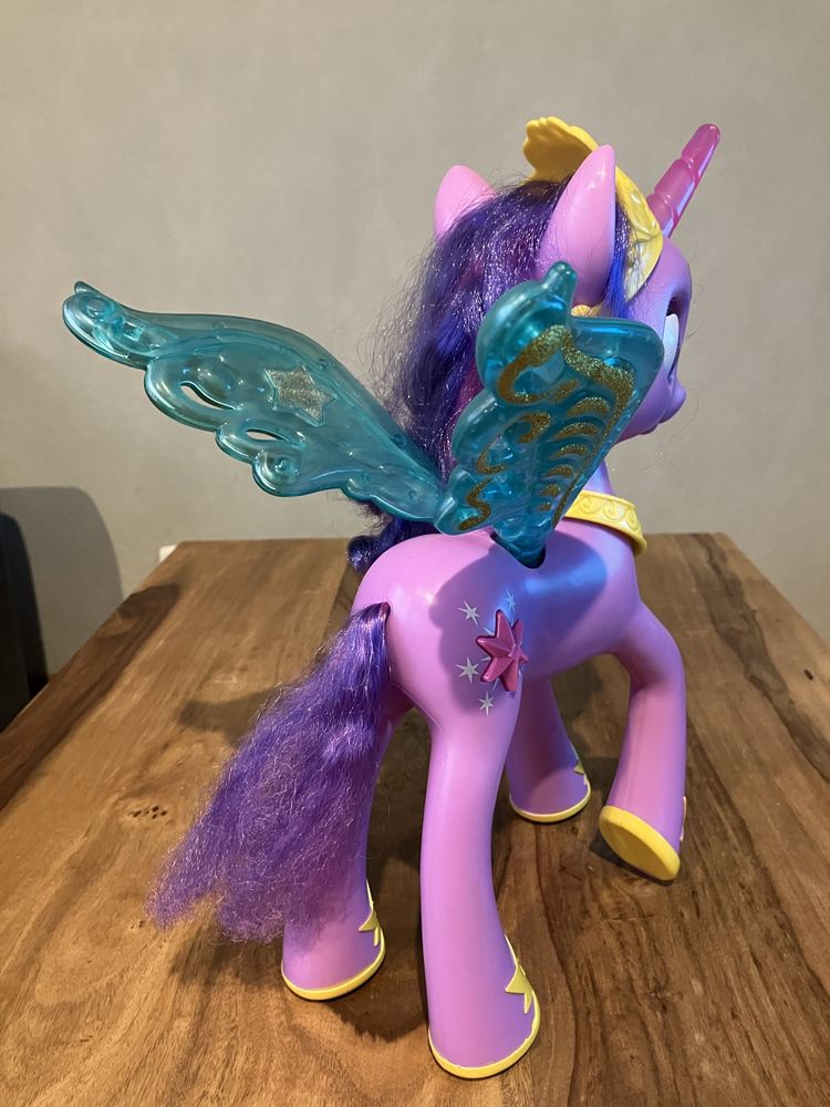 Hasbro My Little Pony Interaktywna Księżniczka Twilight Sparkle