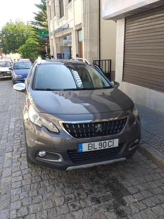 Peugeot 2008 1.2 PureTech Crossway