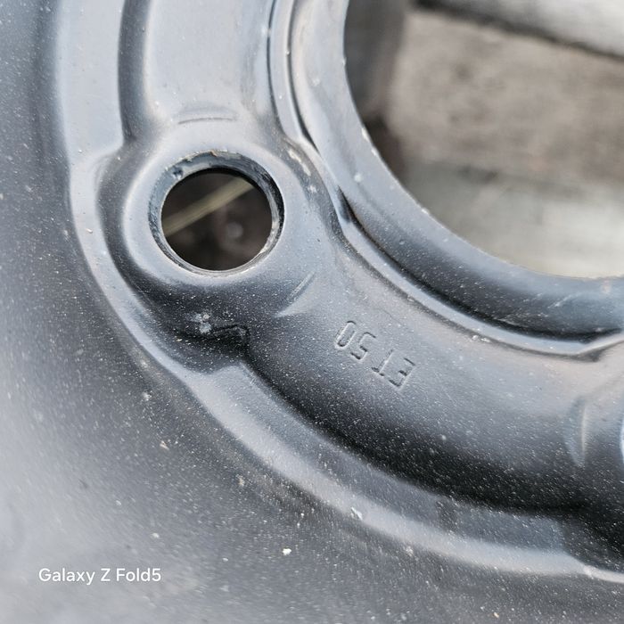 Felgi 16 Dacia Duster 5x114,3 ET50 Oryginalne
