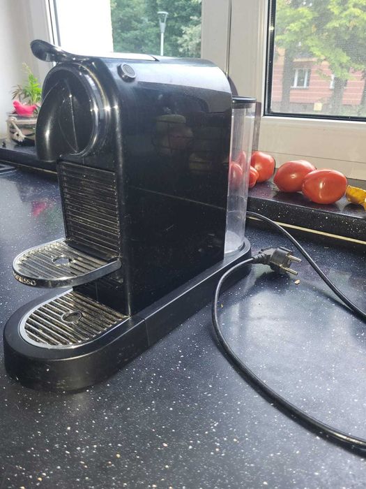 ekspres do kawy NESPRESSO