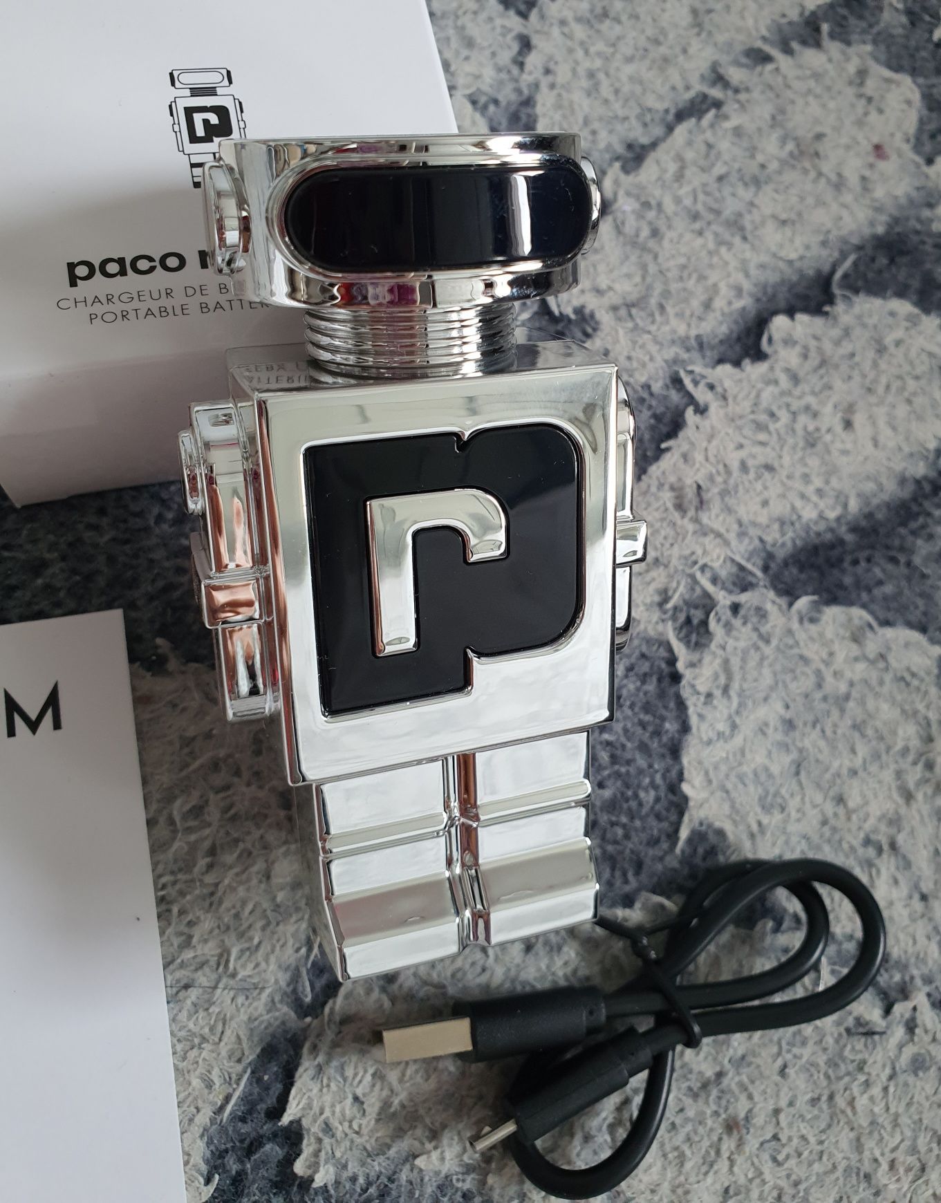 Powerbank Paco Rabanne Phantom, pojemność 2000mAh. Nowy.