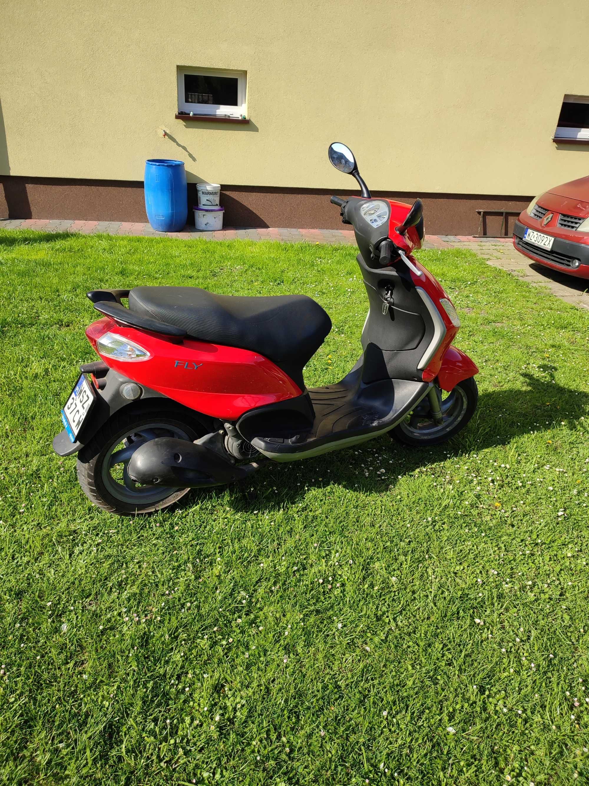 Skuter Piaggio FLY 125