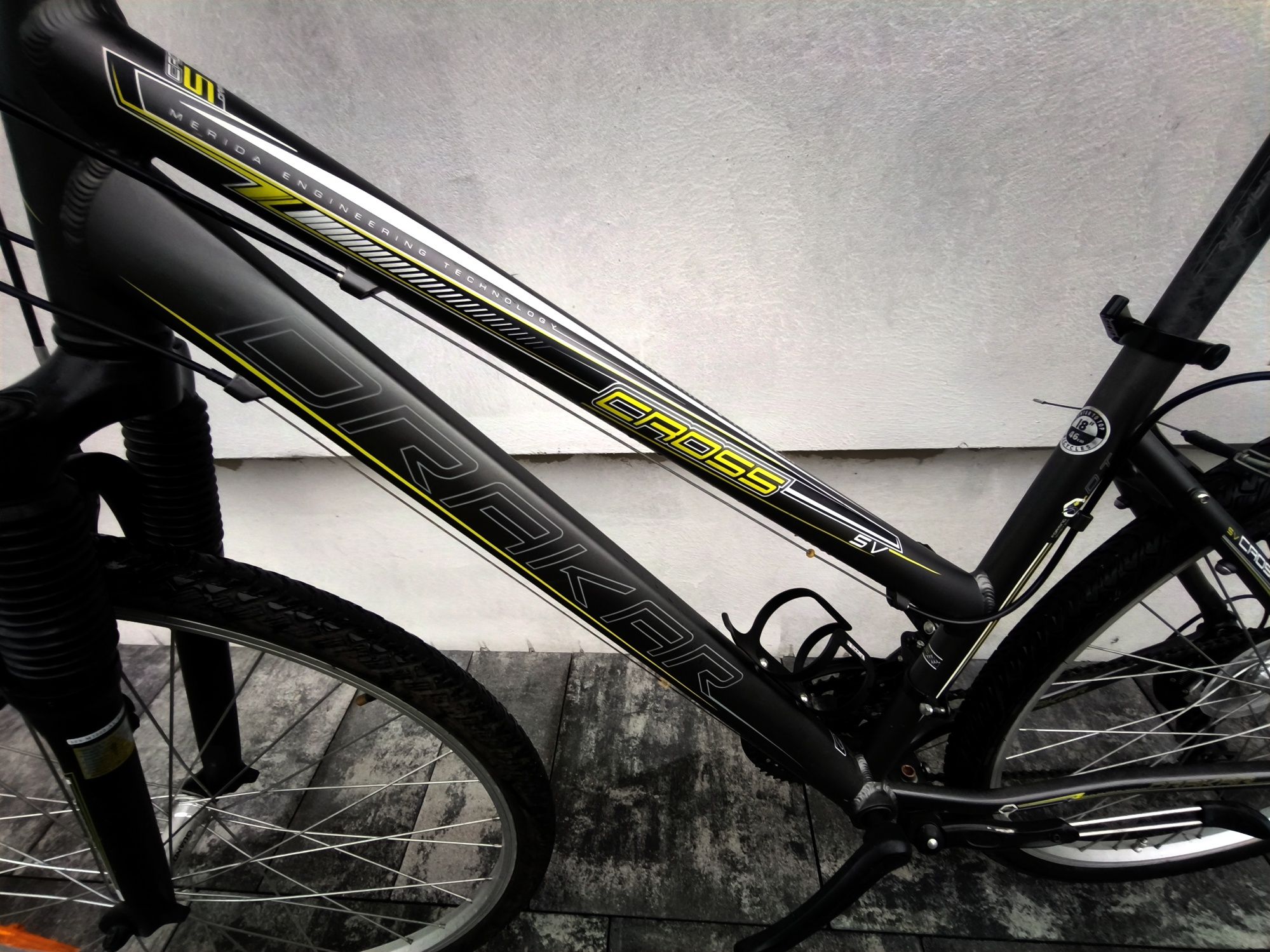 Rower Merida Drakar Cross 5V koła 28" rama 18"