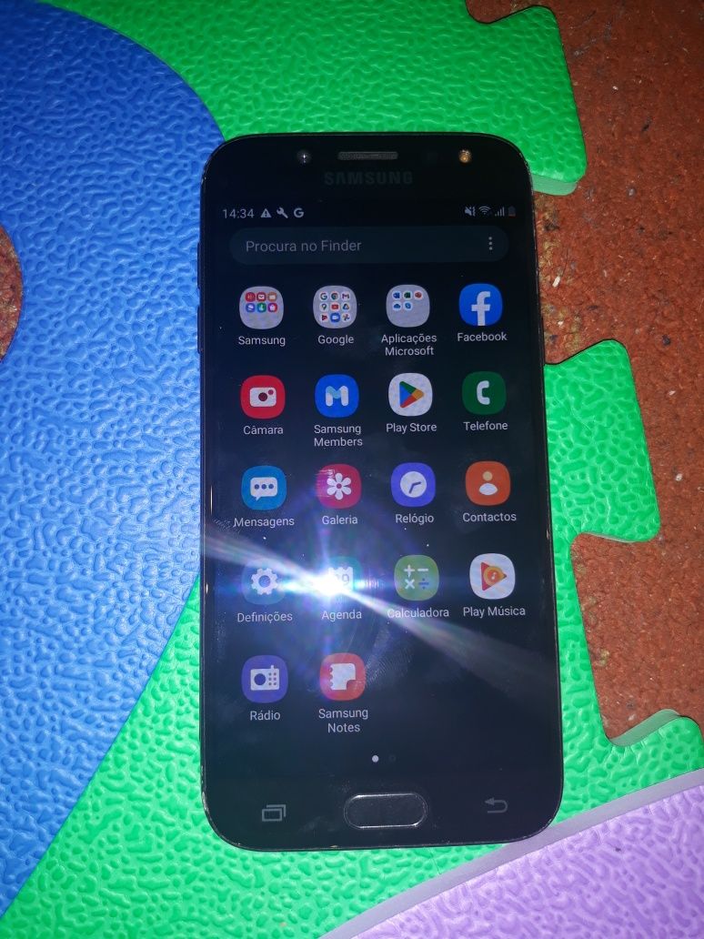 Vendo telemóvel Samsung J5