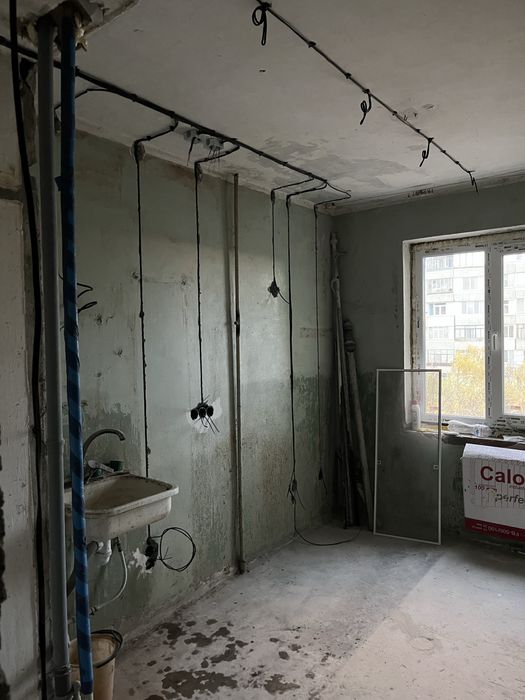 Електромонтажні роботи. Електрик.