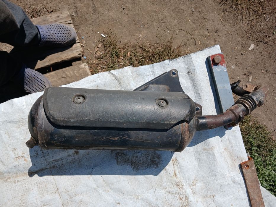 Продам вихлопну трубу