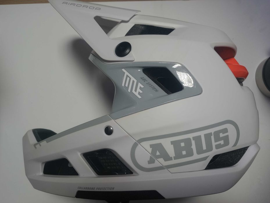 Kask Abus rowerowy Airdrop z mips M*
