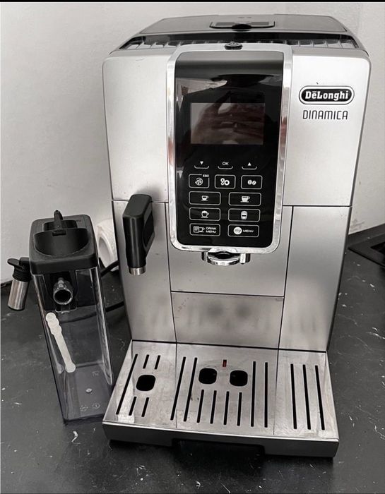 Кавомашина Philips 5400. Germany. Cappuccino