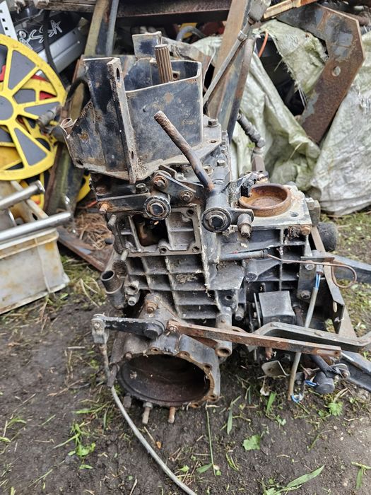 Yanmar f-7 forte traktorek skrzynia biegów tylny most podnośnik