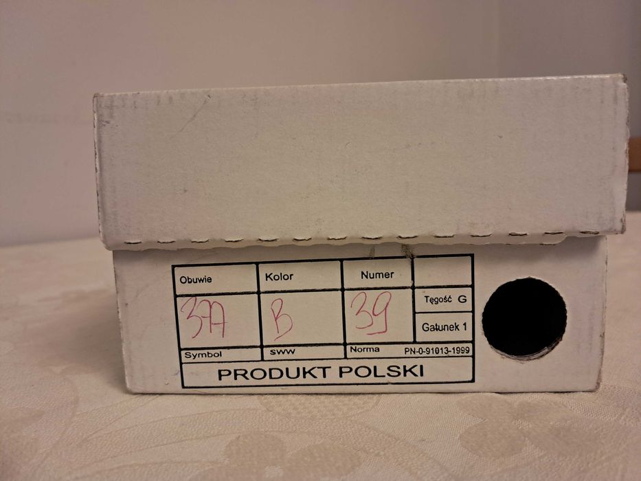 Buty damskie białe skórzane zdrowotne medyczne roz. 39