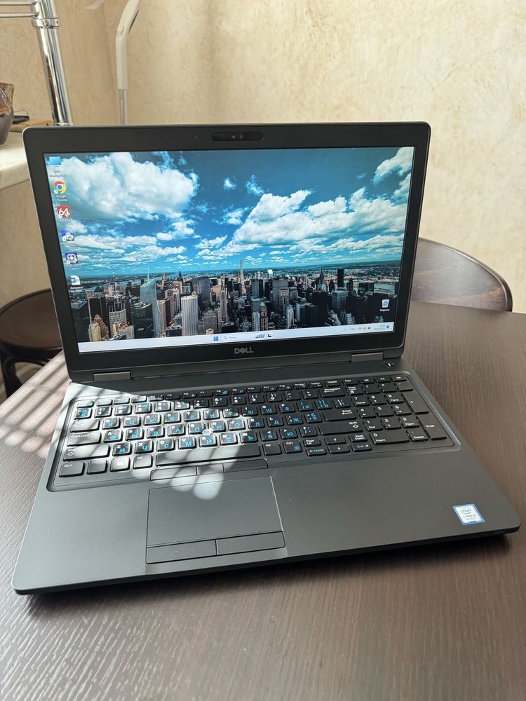 Dell latitude E5590 FHD /i5-8350U/8GB DDR4/240GB SSD/Ідеал
