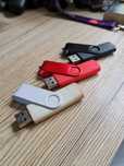 Dwustronne pendrive 16GB