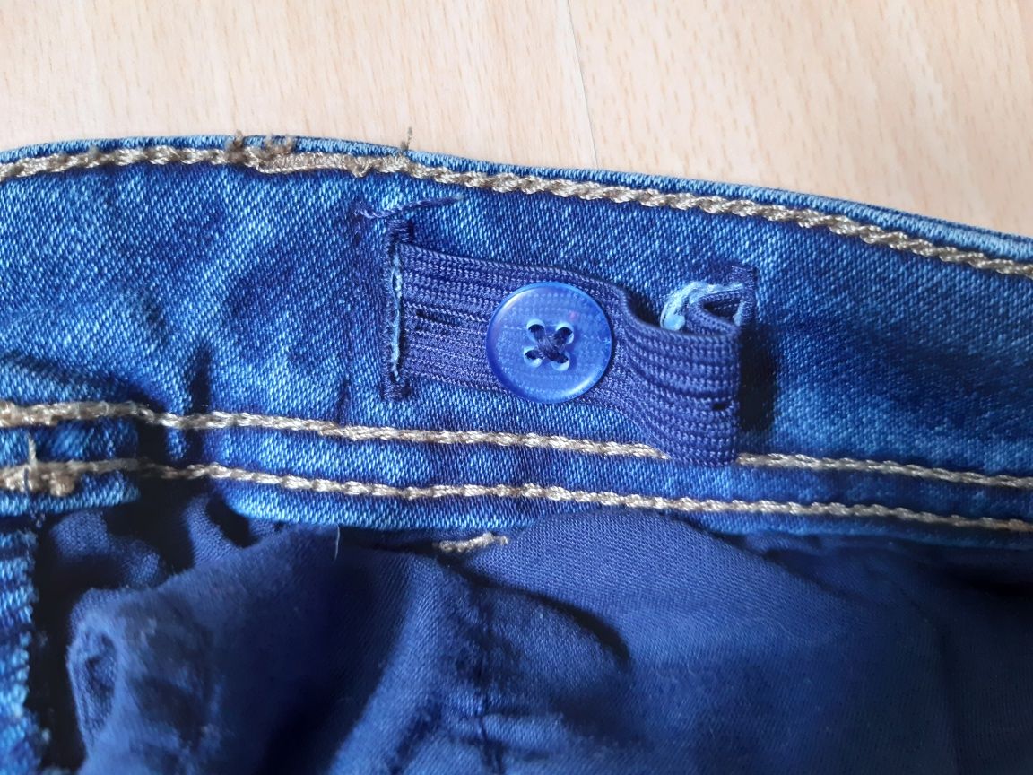 szorty jeansowe spodenki r. 140 Aldi