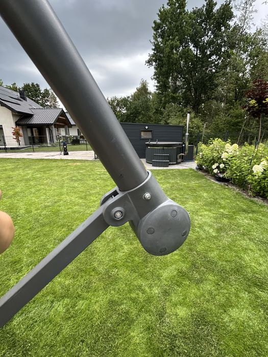 Parasol ogrodowy duży