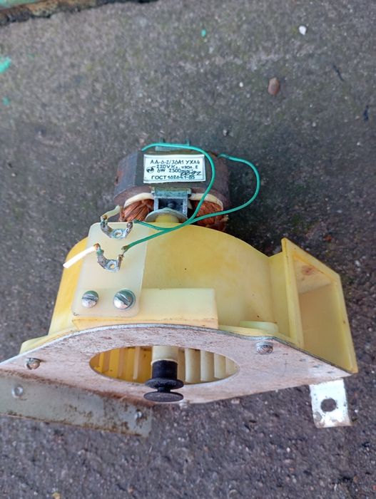 Вентилятор от СВЧ печи