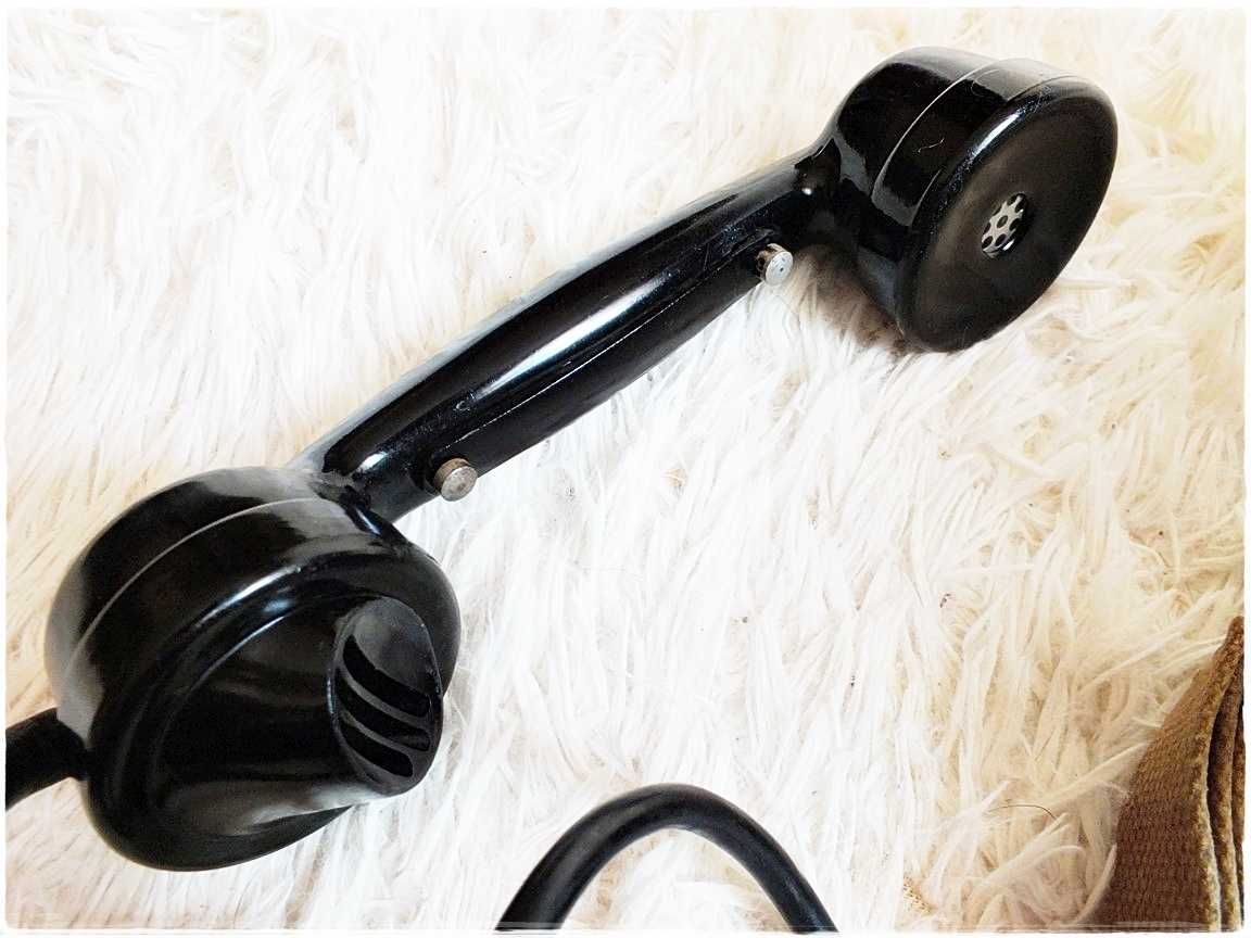 Stary telefon wojskowy / polowy AP-48, aparat z 1950r. na korbkę