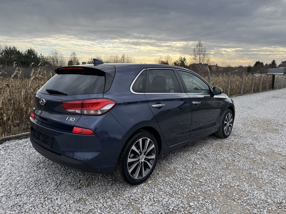 Hyundai i30 2017 rok 1.4 T-GDI benzyna  full led bogato wyposażony