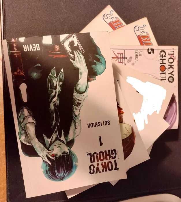 Volumes de Manga Tokyo Ghoul e Bleach