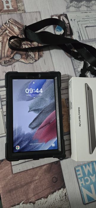Tablet  samsung A7 lite wif + 4G LTE