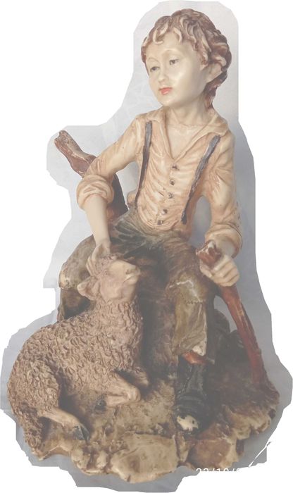 Pequena estatueta