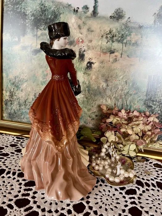*Royal Worcester Limitowana Angielska Porcelana Figurka Dama Lalka