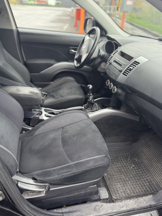 Mitsubishi Outlander XL 2.0d 2008 авто для ЗСУ