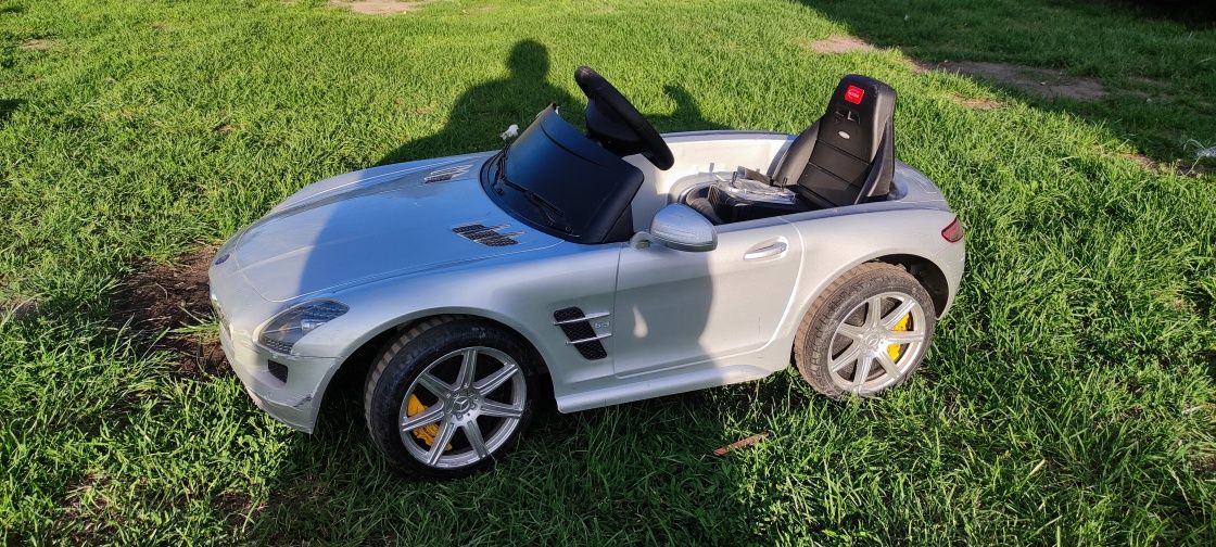 Mercedes AMG na sterowanie dla dziecka