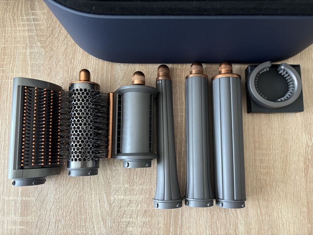 Dyson Airwrap Customization 2