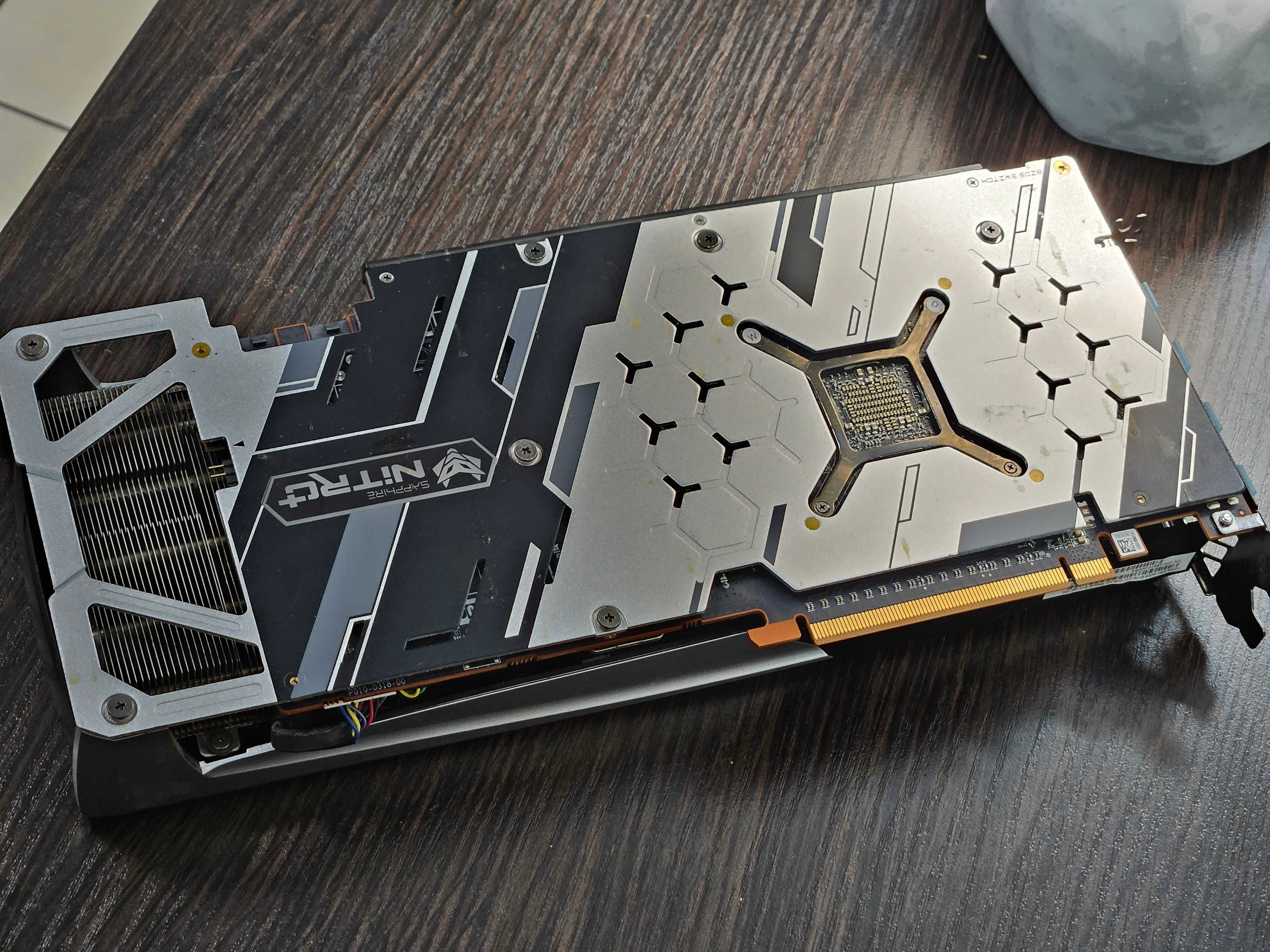 Идеал. RX5700XT 8gb Sapphire Nitro. На пломбе