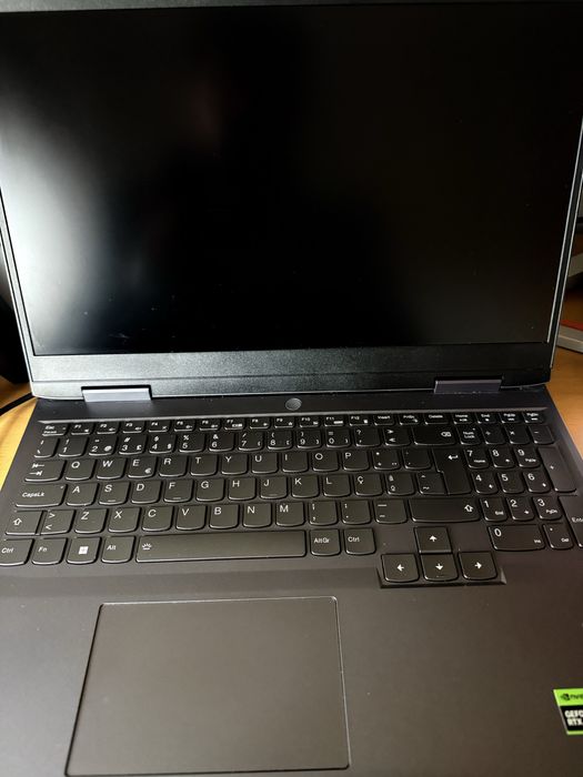 Lenovo LOQ 15IRH8 com garantia