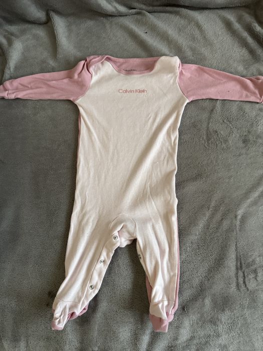 Речі для новонароджених дівчат