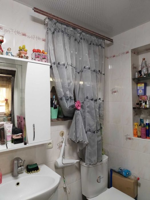 Продам будинок в центрі м.Суми. Р-н вул. Петропавлівська. А/О, ремонт.