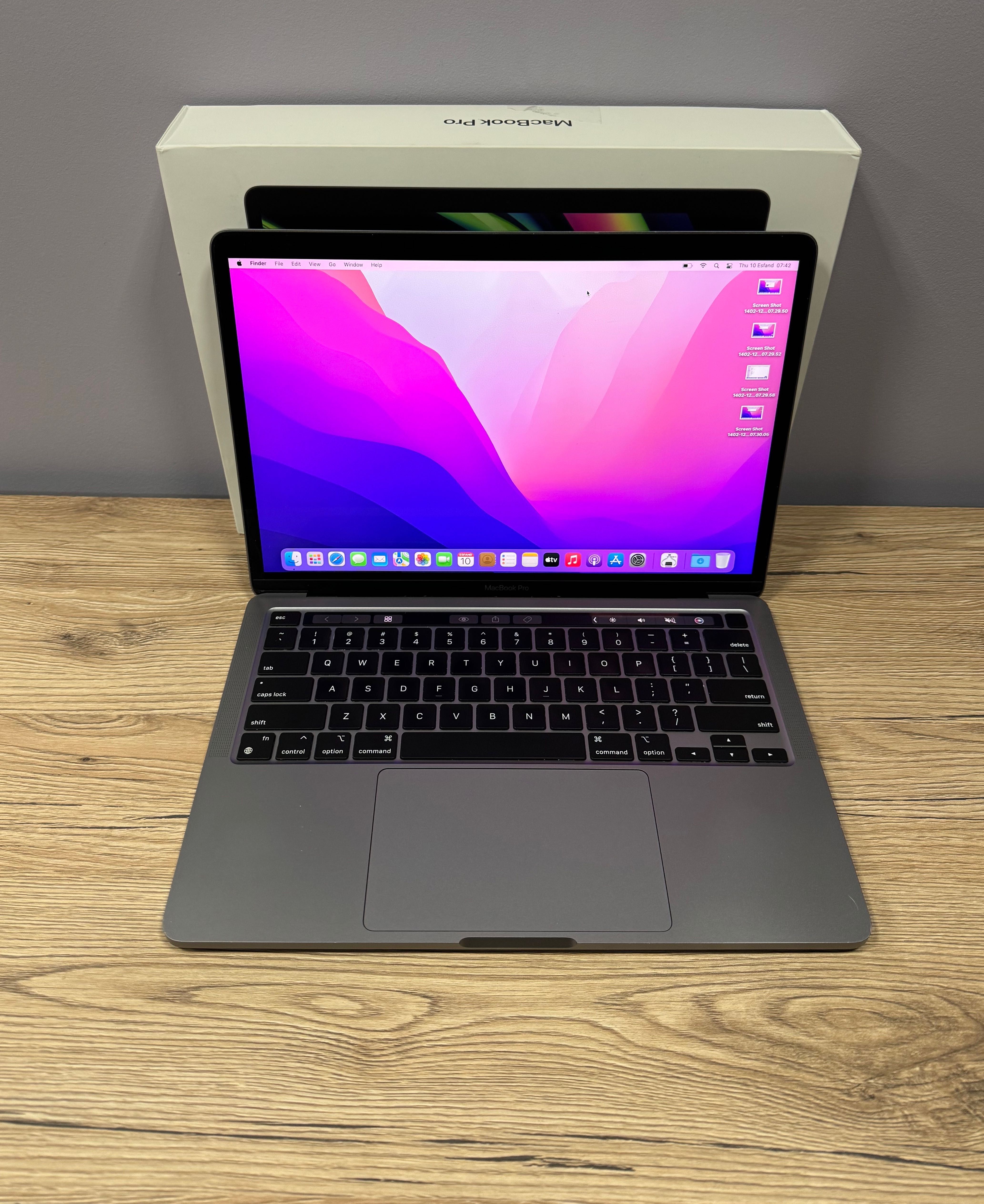 MacBook Pro 13 2020 Space Gray MYDA2 M1/16/256