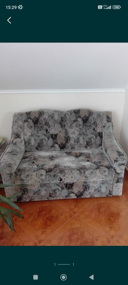 Sofa rozkładana.